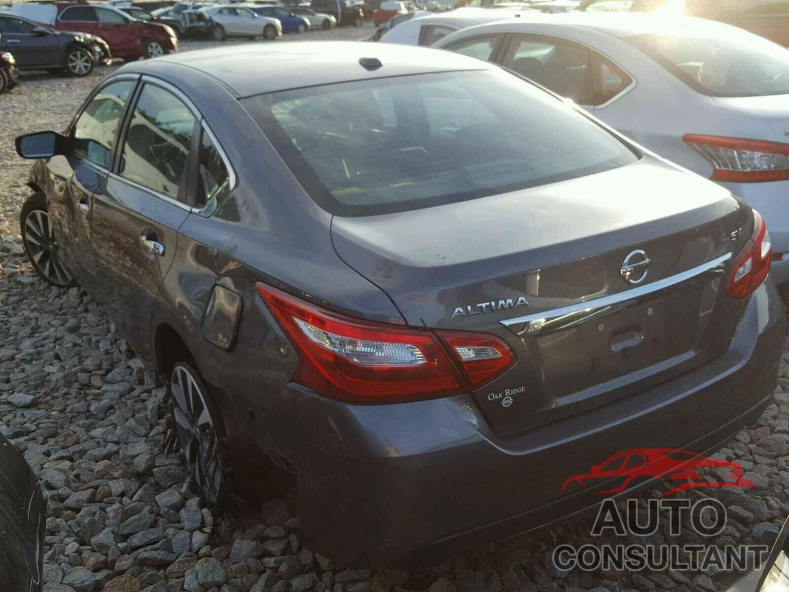 NISSAN ALTIMA 2017 - 1N4AL3AP5HC111734