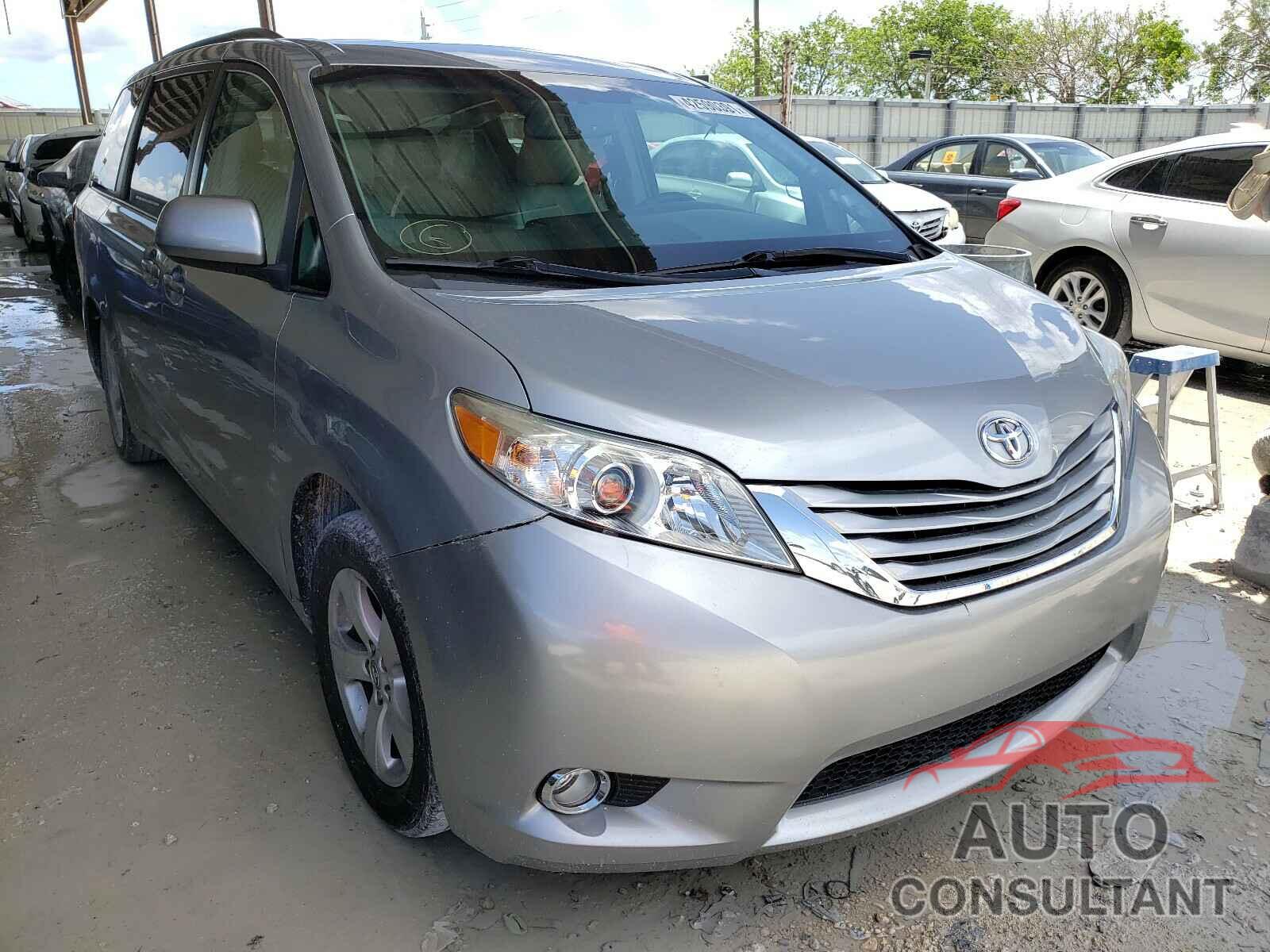 TOYOTA SIENNA 2016 - 5TDKK3DC1GS751219