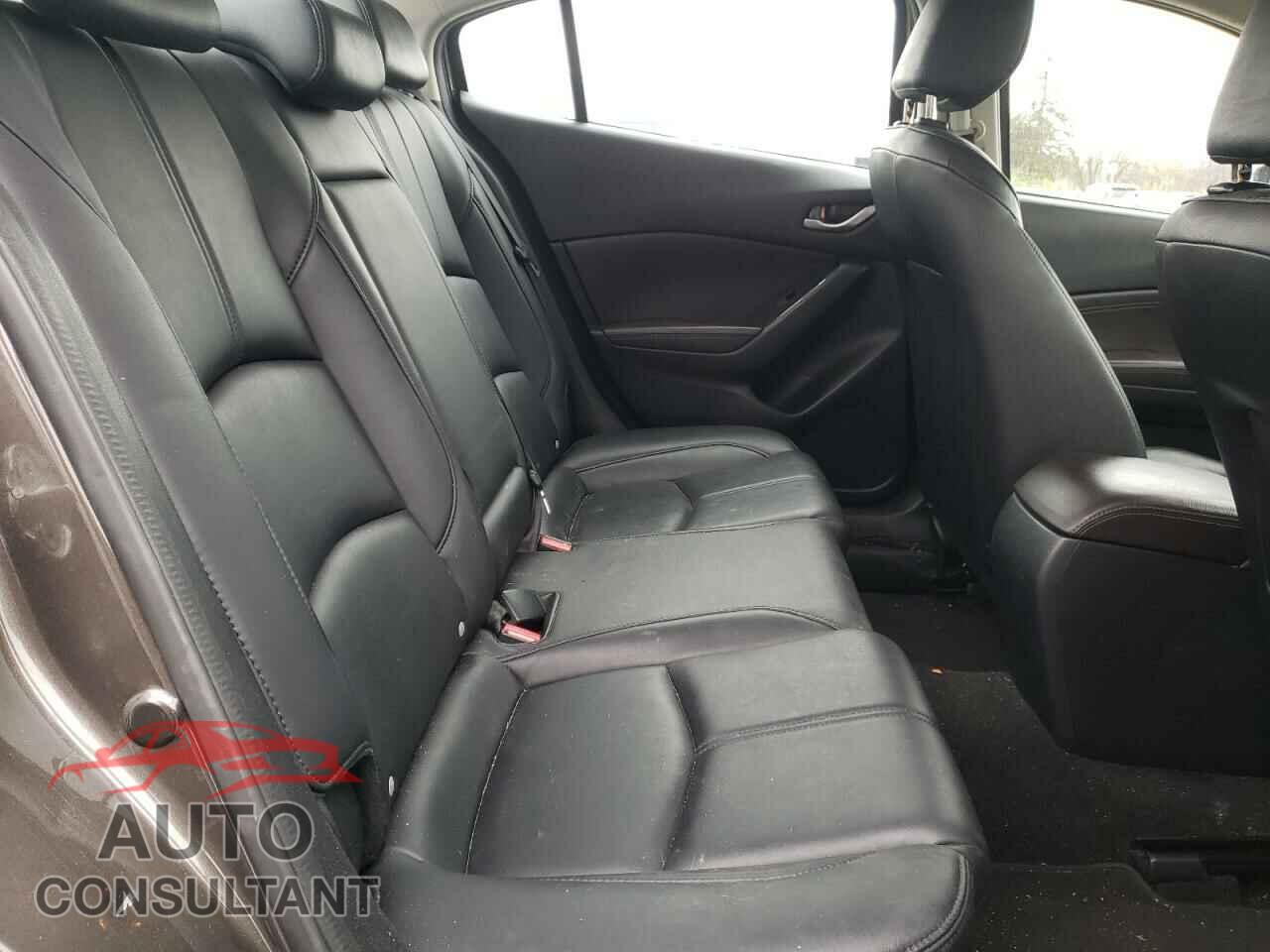 MAZDA 3 2017 - JM1BN1V79H1105681