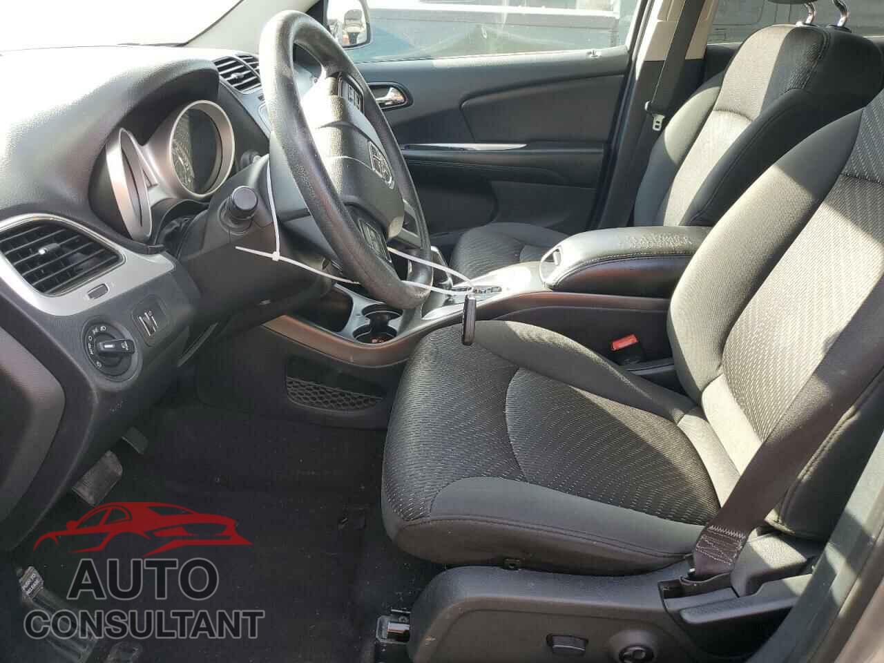 DODGE JOURNEY 2017 - 3C4PDCBG7HT518913