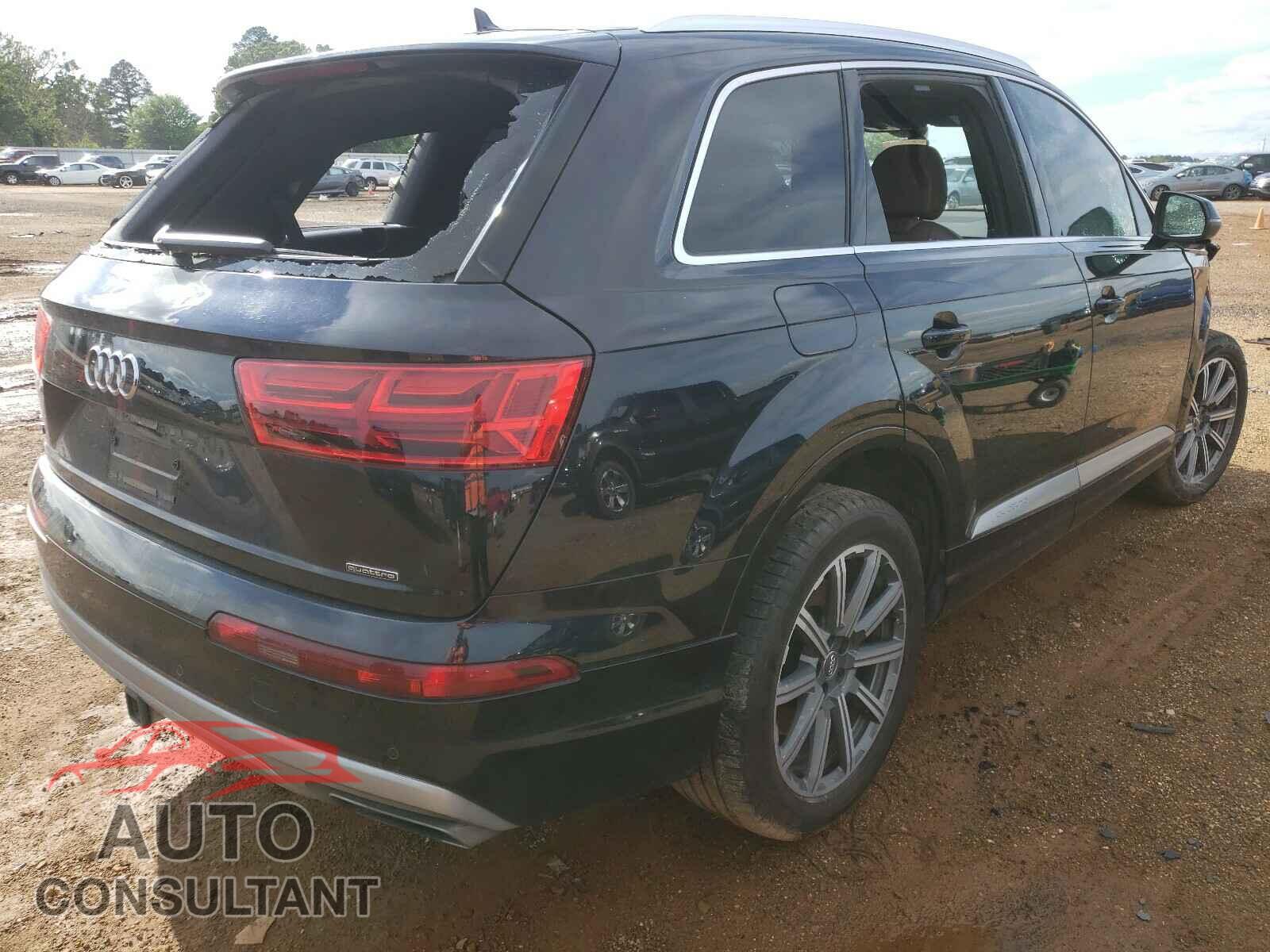 AUDI Q7 2017 - WA1LHAF73HD042189