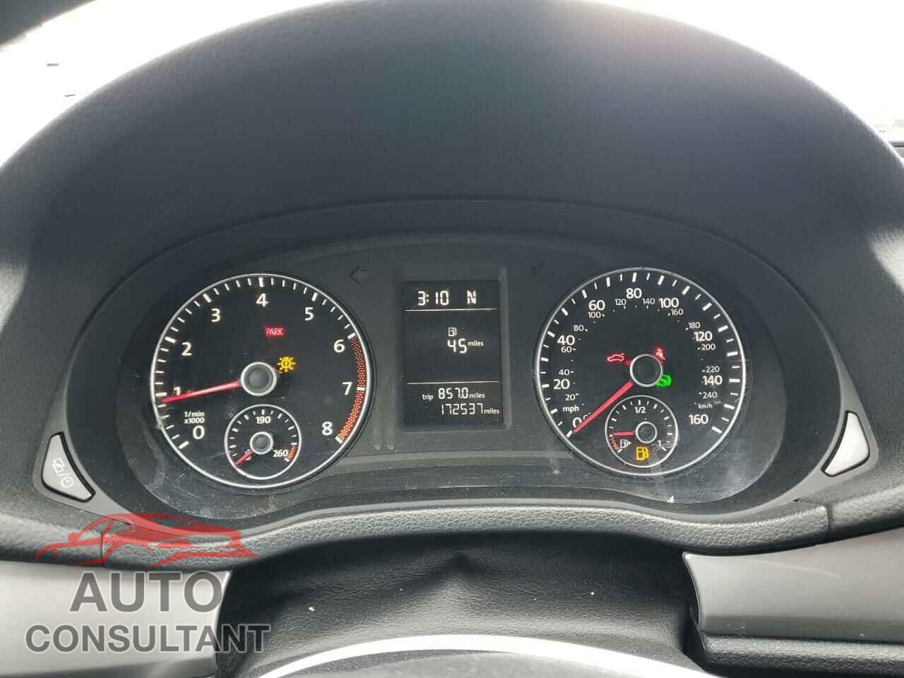 VOLKSWAGEN PASSAT 2014 - 1VWAP7A33EC006721