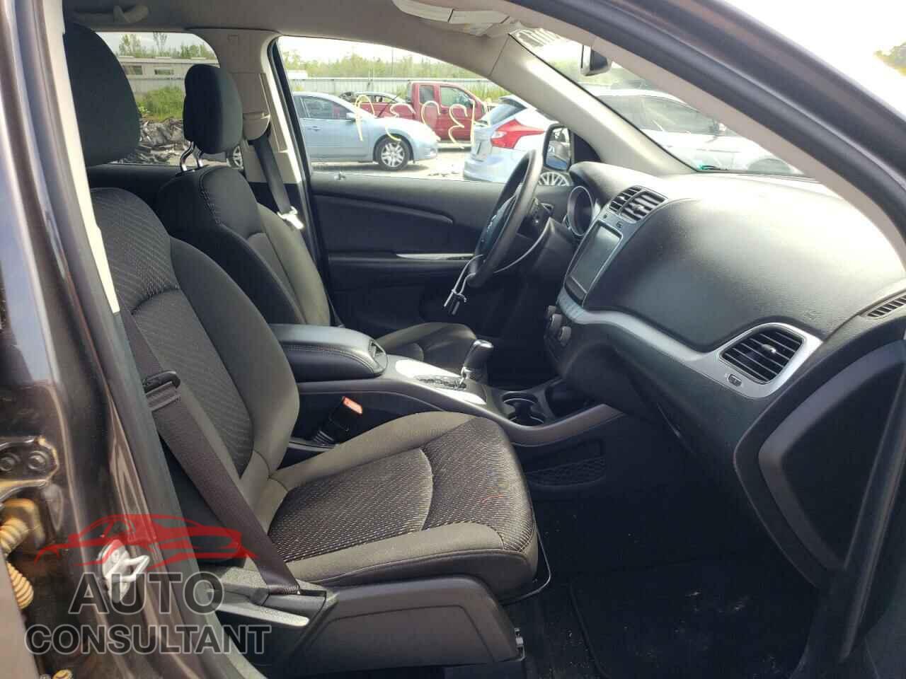 DODGE JOURNEY 2019 - 3C4PDCBB3KT870480