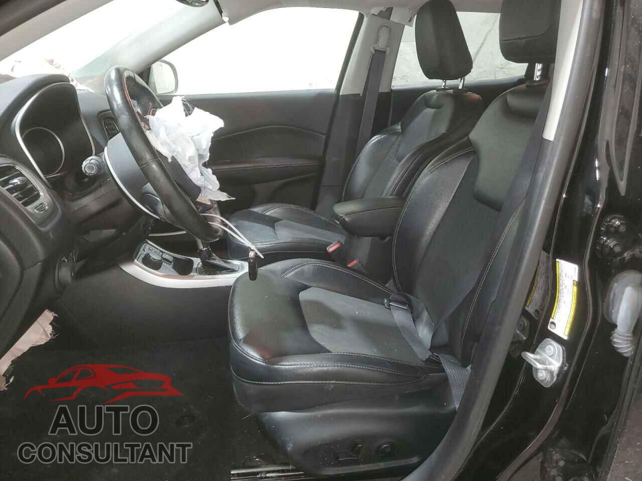 JEEP COMPASS 2019 - 3C4NJDBB4KT650836