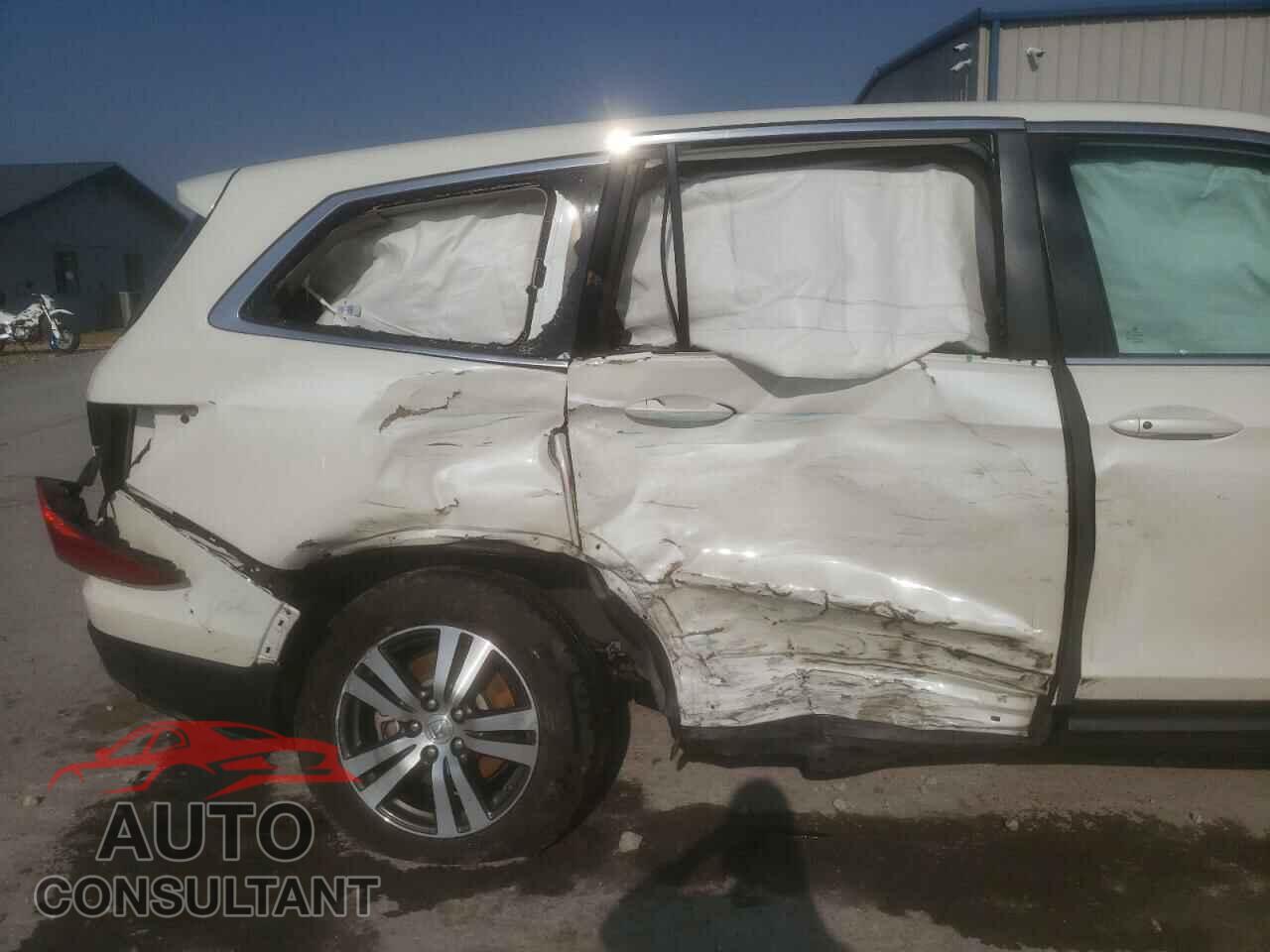 HONDA PILOT 2016 - 5FNYF5H50GB020596