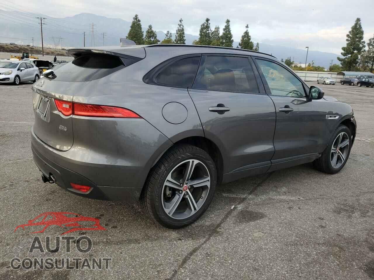 JAGUAR F-PACE 2018 - SADCL2FX0JA258586
