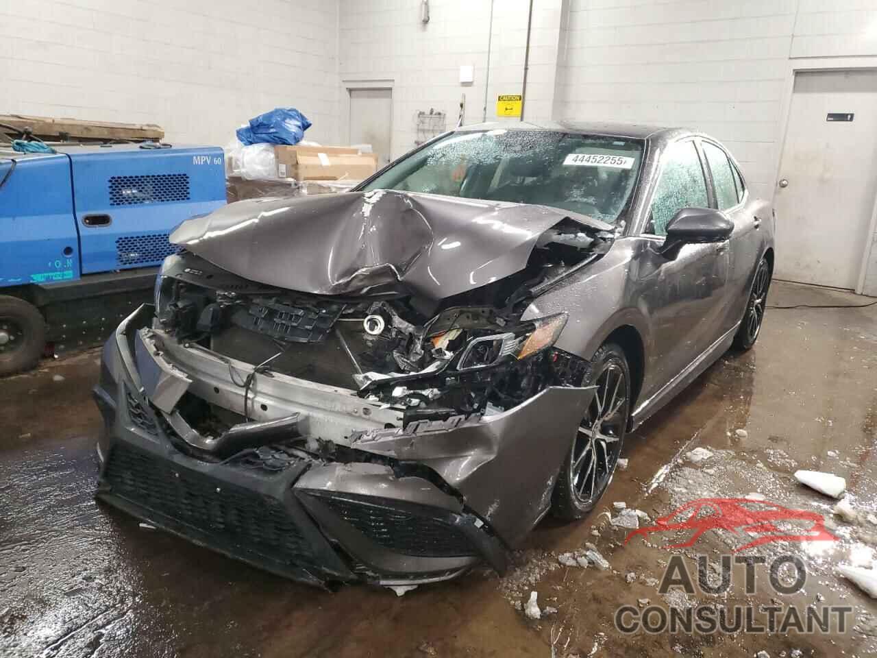 TOYOTA CAMRY 2021 - 4T1G11AKXMU586928