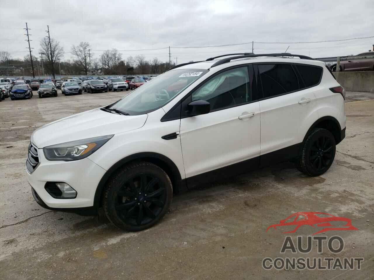 FORD ESCAPE 2017 - 1FMCU9GD2HUA91397