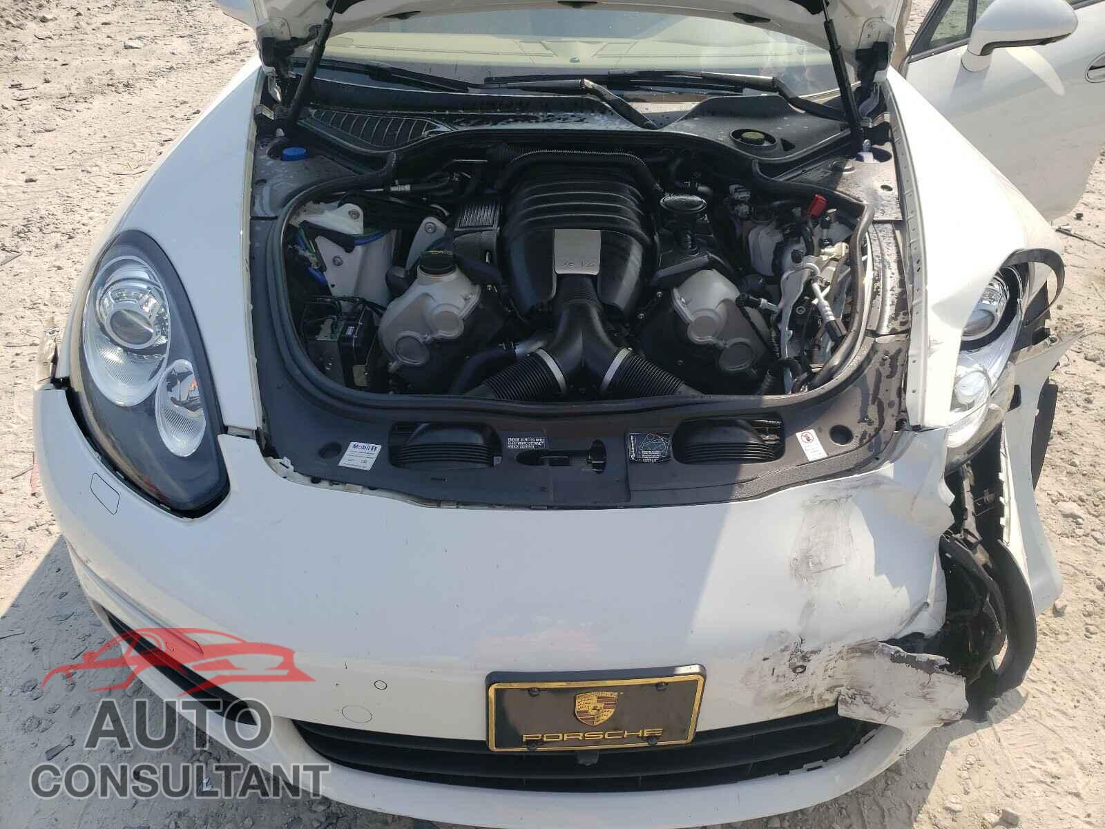 PORSCHE PANAMERA 2016 - WP0AA2A71GL004012