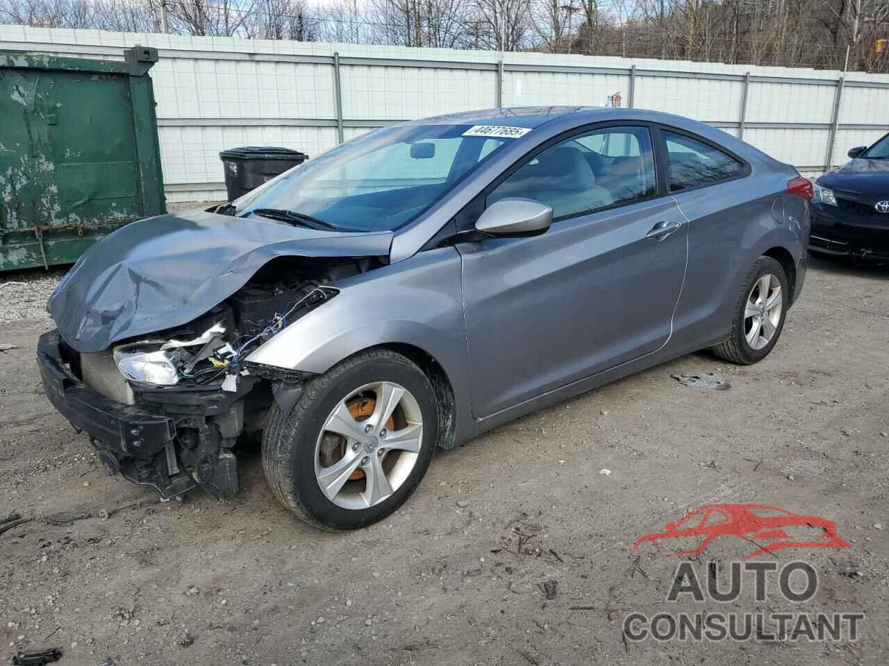 HYUNDAI ELANTRA 2013 - KMHDH6AE8DU000409