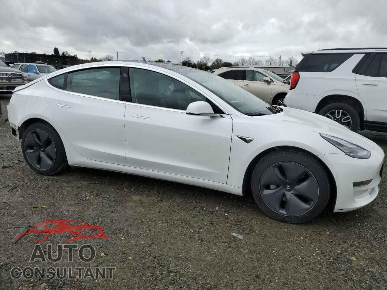 TESLA MODEL 3 2020 - 5YJ3E1EB8LF619479