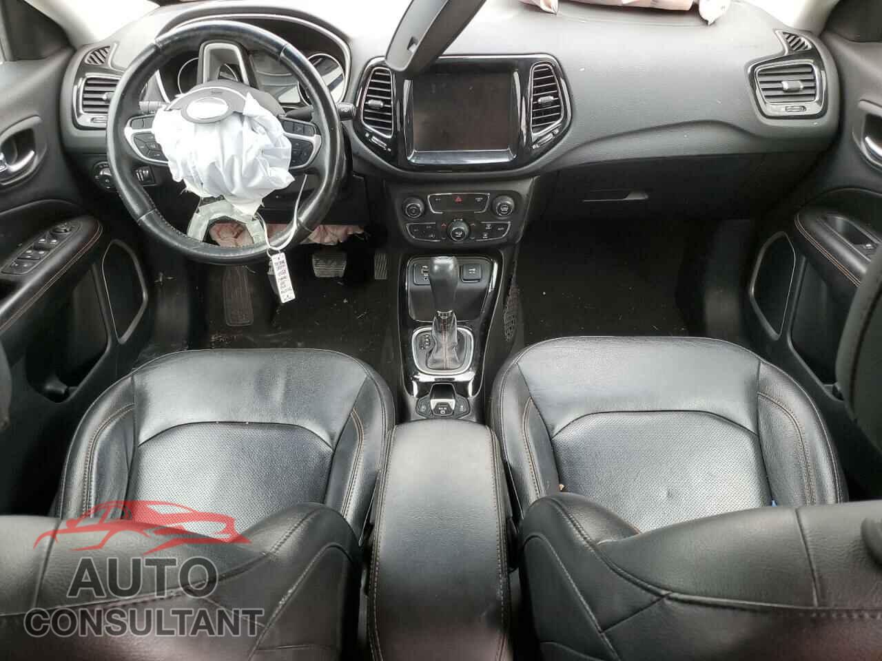 JEEP COMPASS 2020 - 3C4NJCCB7LT211169