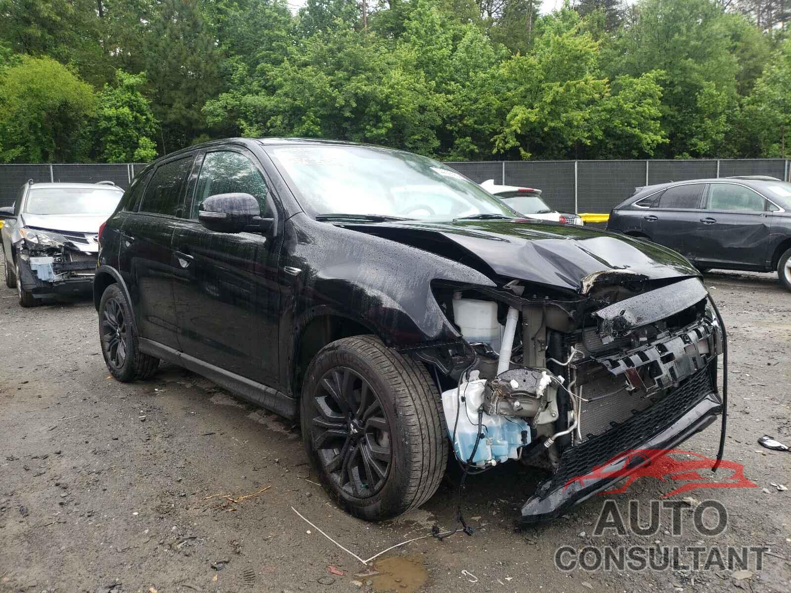 MITSUBISHI OUTLANDER 2019 - JA4AP3AU1KU008116