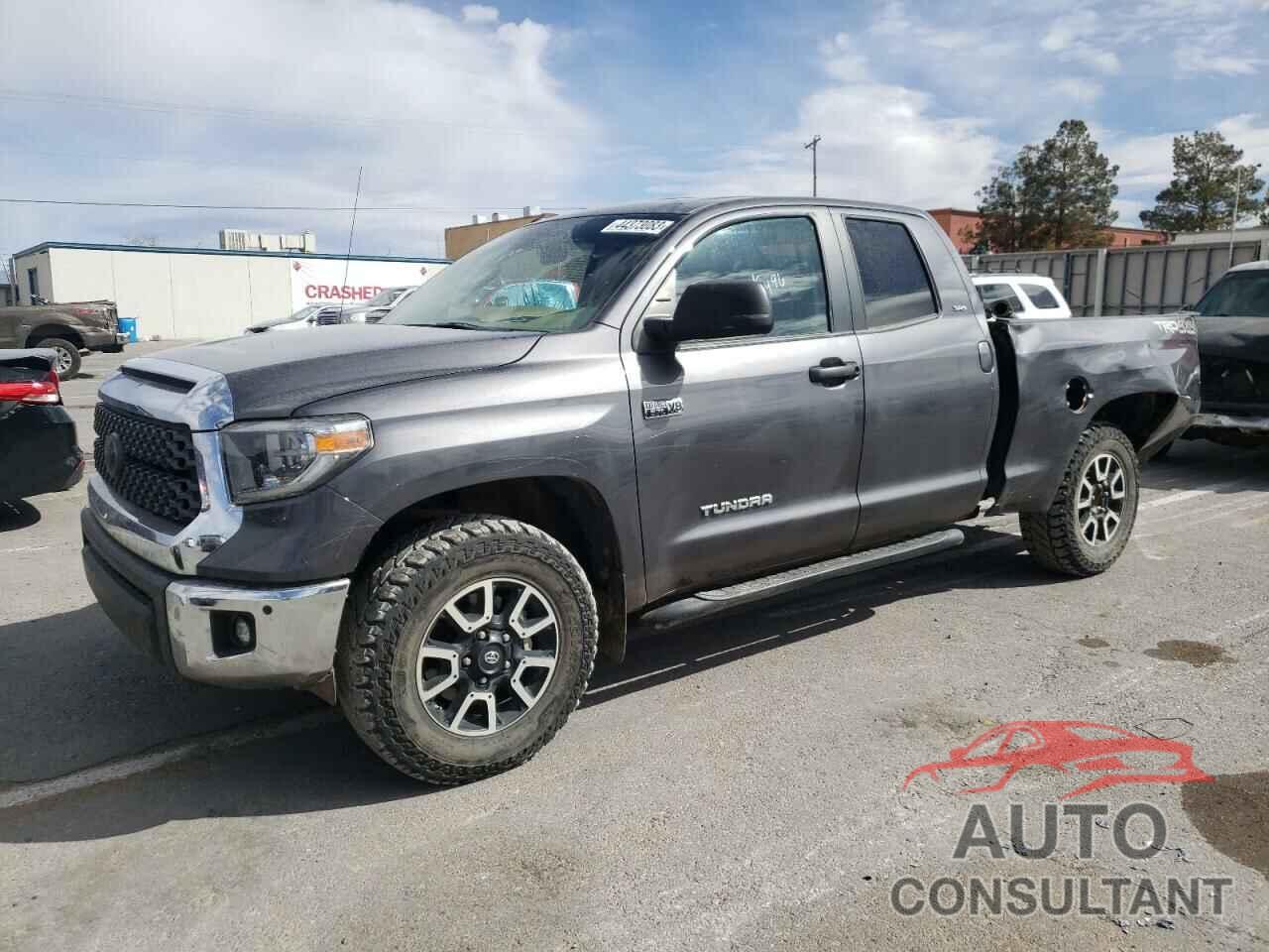 TOYOTA TUNDRA 2018 - 5TFUY5F12JX717614