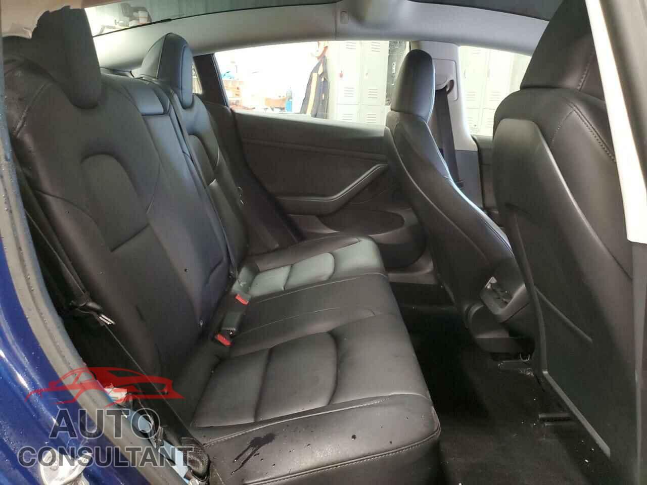 TESLA MODEL 3 2023 - 5YJ3E1EC4PF511357