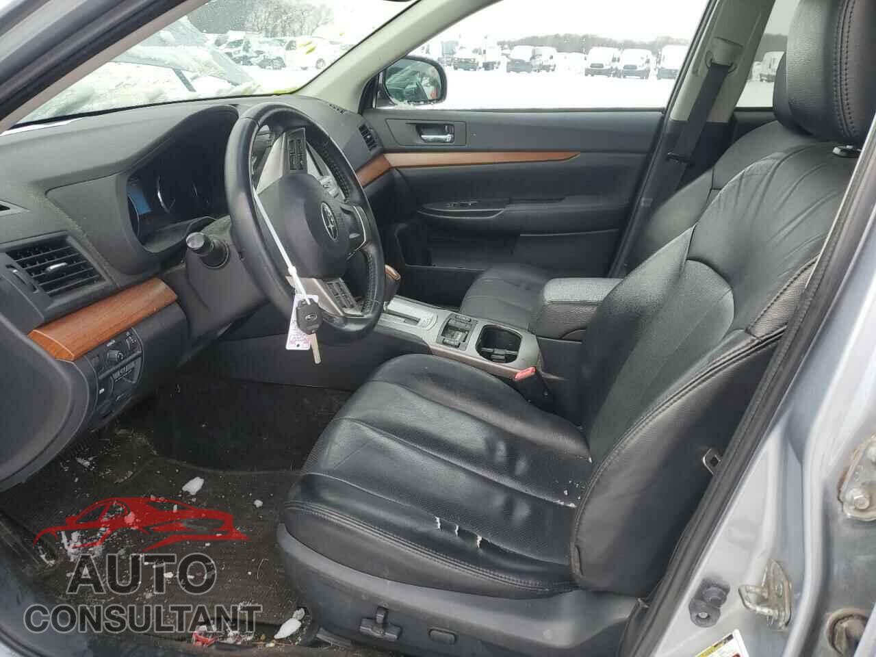 SUBARU OUTBACK 2014 - 4S4BRBNC7E3305588