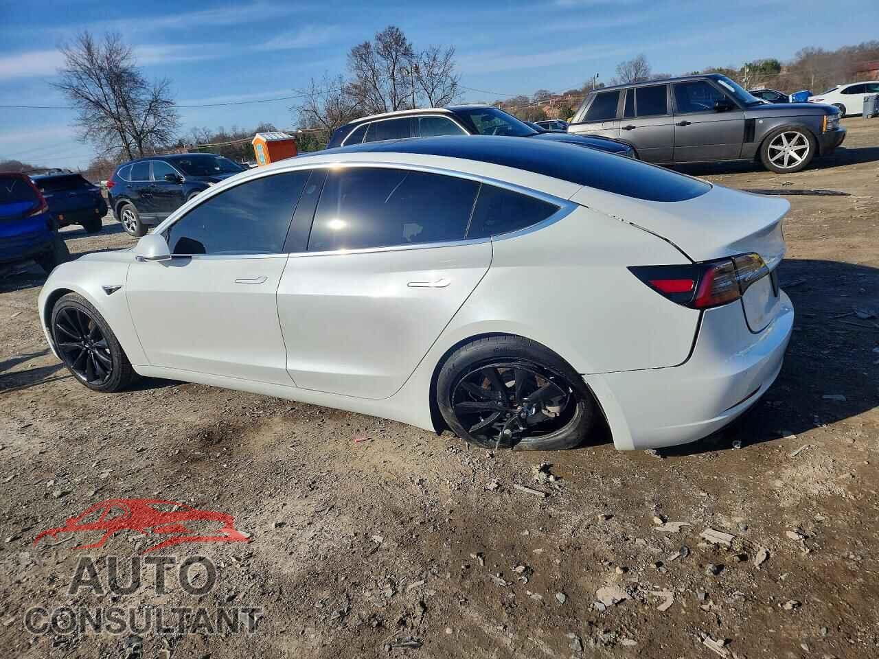 TESLA MODEL 3 2019 - 5YJ3E1EB6KF494934