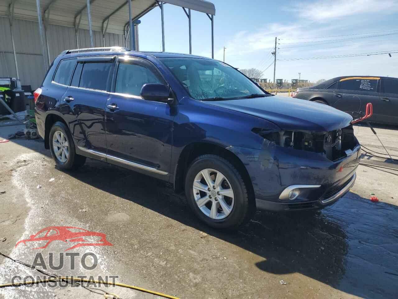 TOYOTA HIGHLANDER 2011 - 5TDBK3EH4BS066621