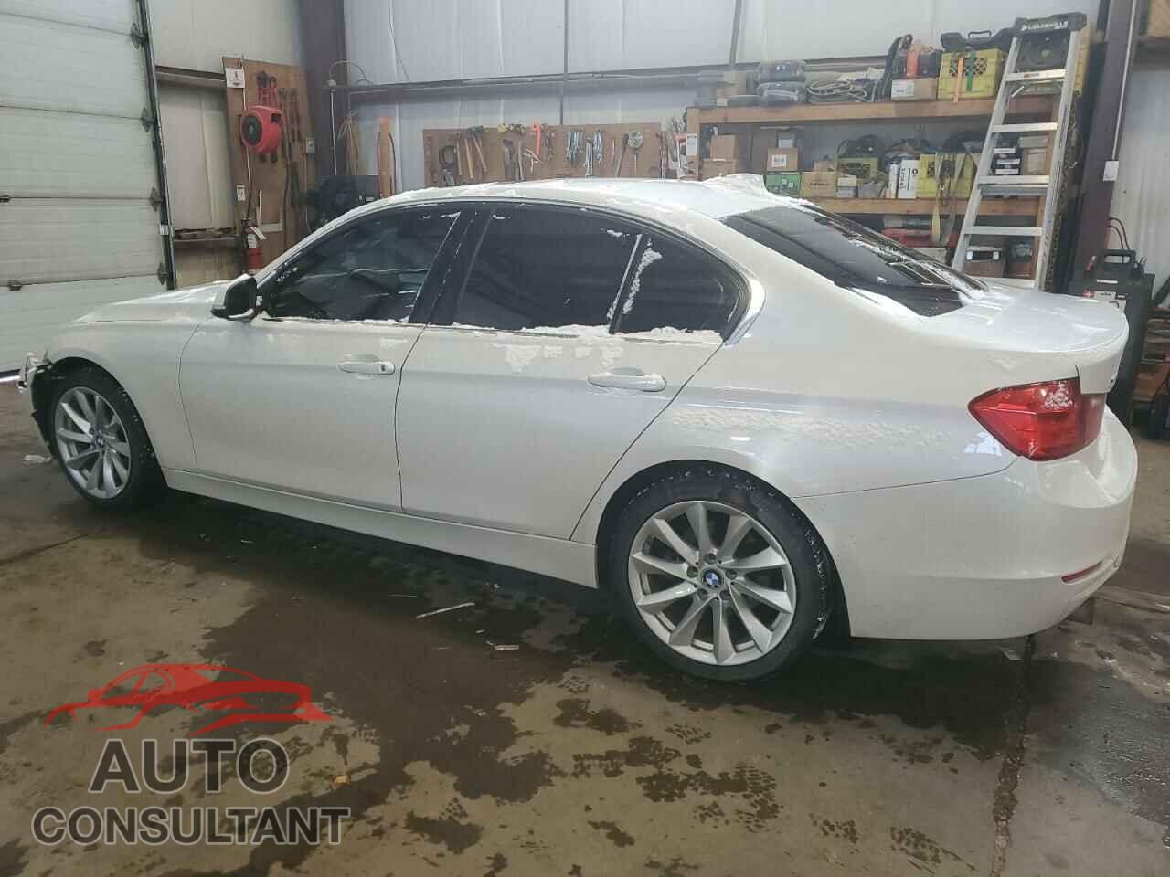 BMW 3 SERIES 2015 - WBA3C3C52FP662852