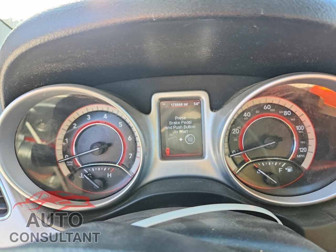 DODGE JOURNEY 2012 - 3C4PDCAB1CT282368