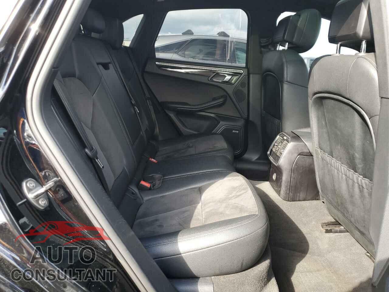 PORSCHE MACAN 2017 - WP1AA2A51HLB03234