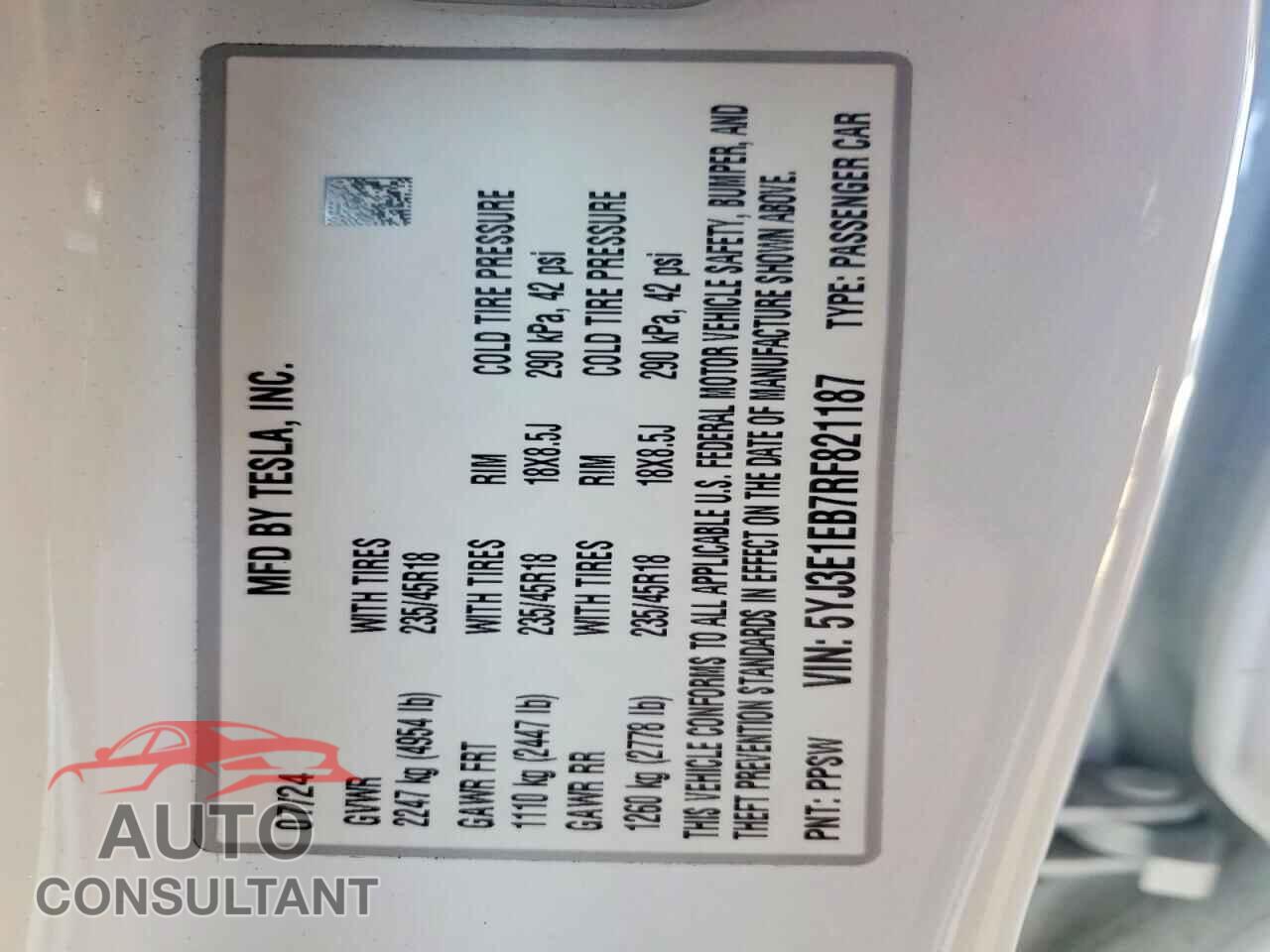 TESLA MODEL 3 2024 - 5YJ3E1EB7RF821187