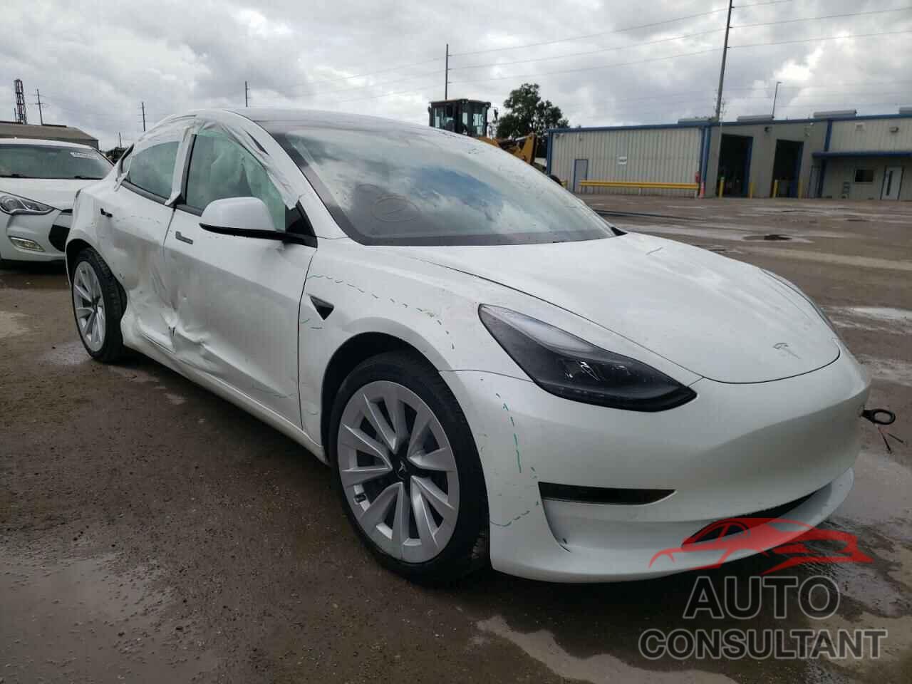 TESLA MODEL 3 2021 - 5YJ3E1EA5MF990852