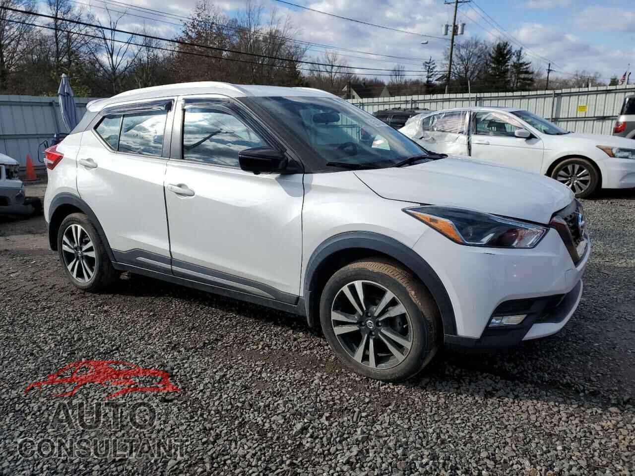 NISSAN KICKS 2019 - 3N1CP5CU3KL502661