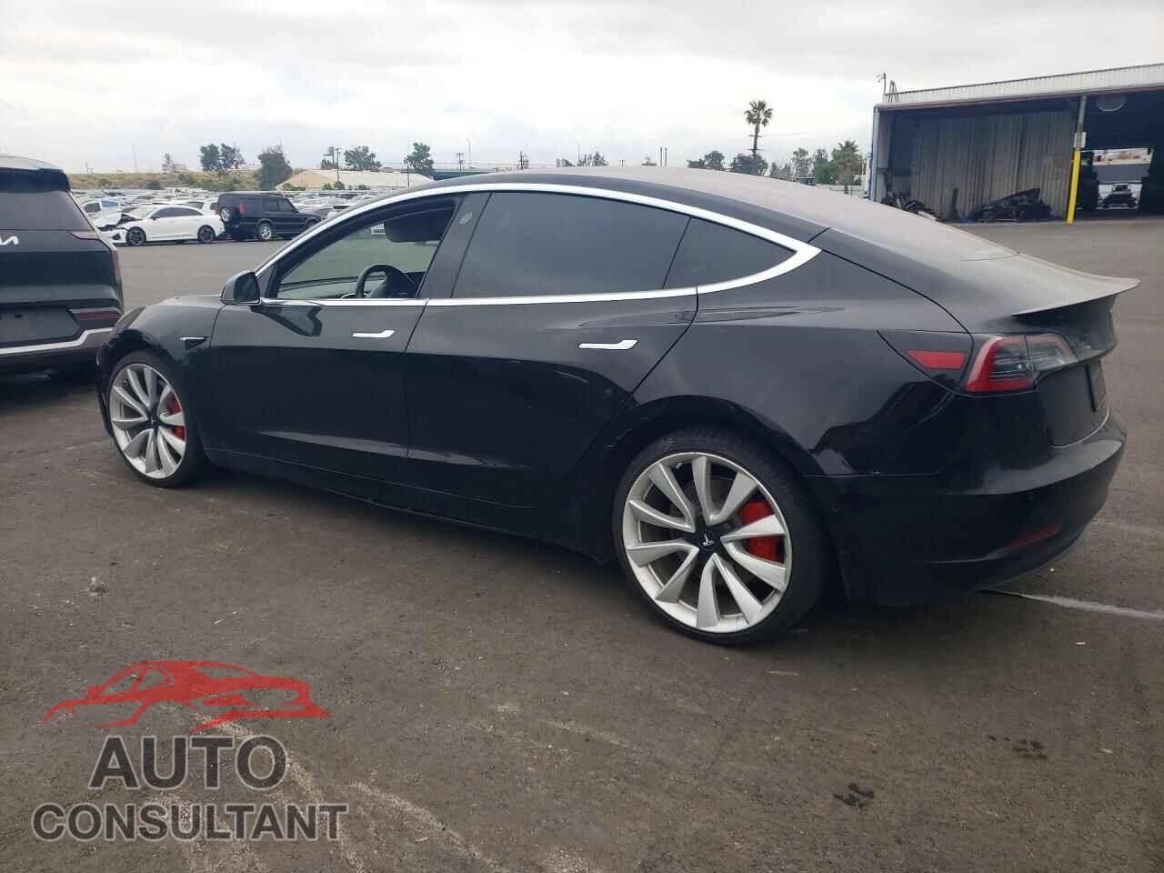 TESLA MODEL 3 2018 - 5YJ3E1EB0JF187659