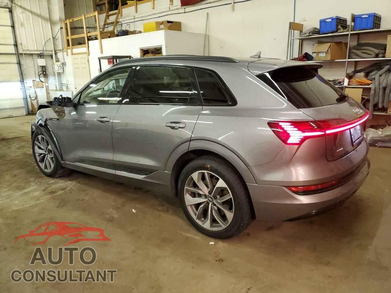 AUDI E-TRON 2021 - WA1AAAGE6MB003112