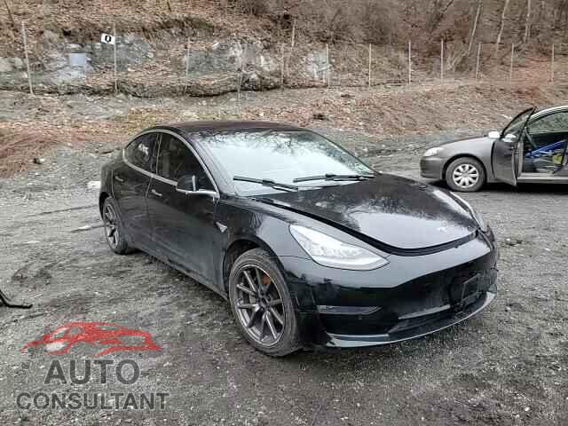 TESLA MODEL 3 2018 - 5YJ3E1EA2JF040864