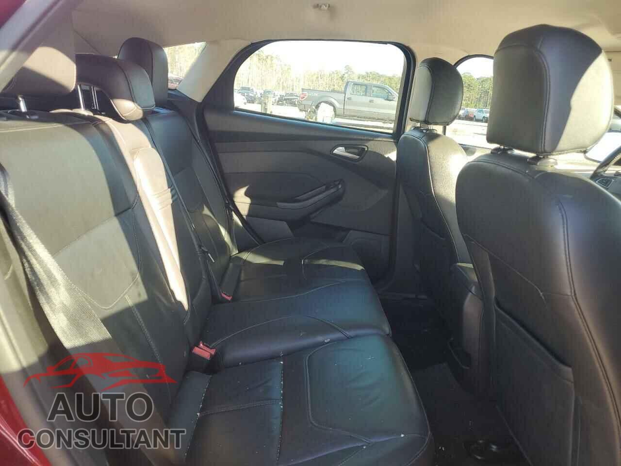 FORD FOCUS 2016 - 1FADP3K2XGL312080