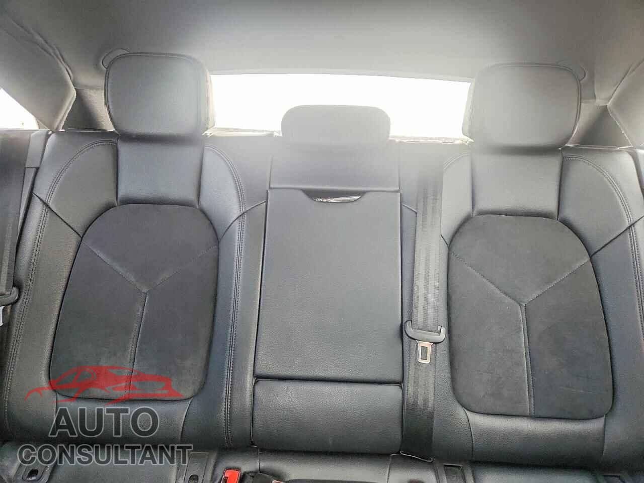 PORSCHE MACAN 2018 - WP1AA2A54JLB02598