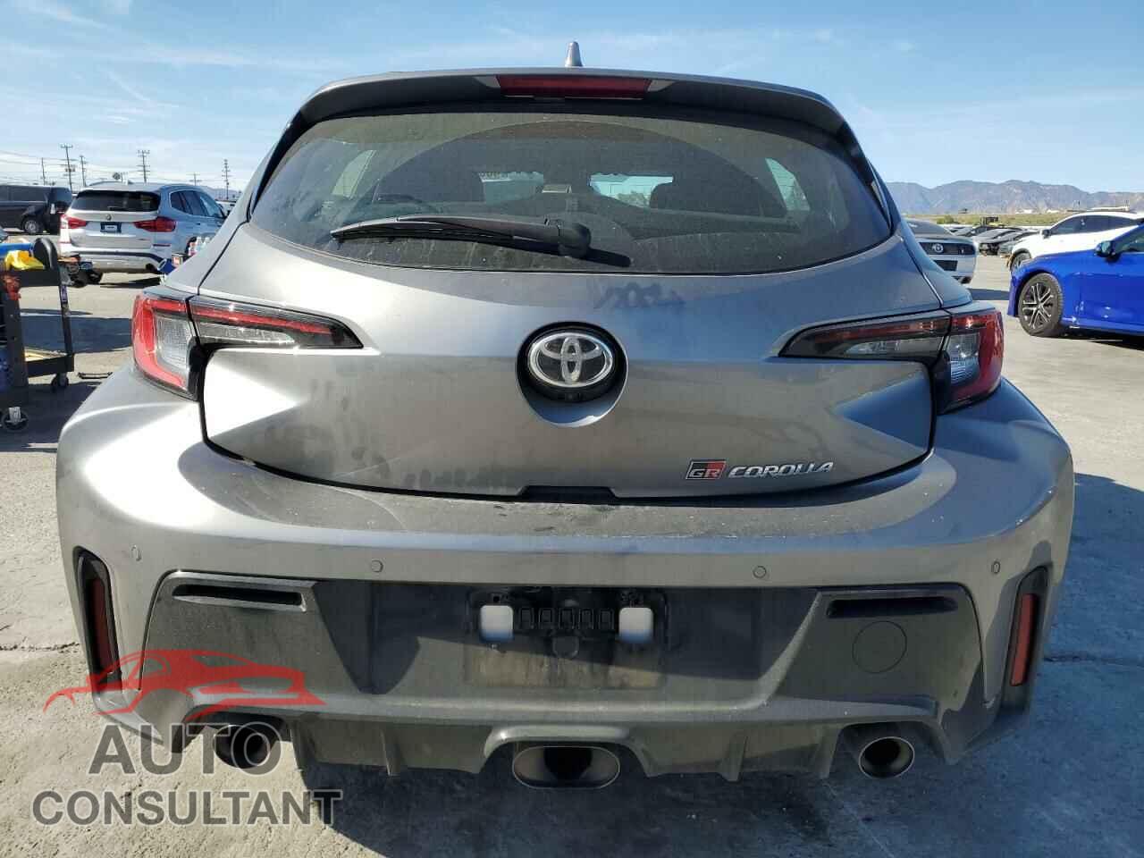 TOYOTA GR COROLLA 2024 - JTNABAAE7RA010140