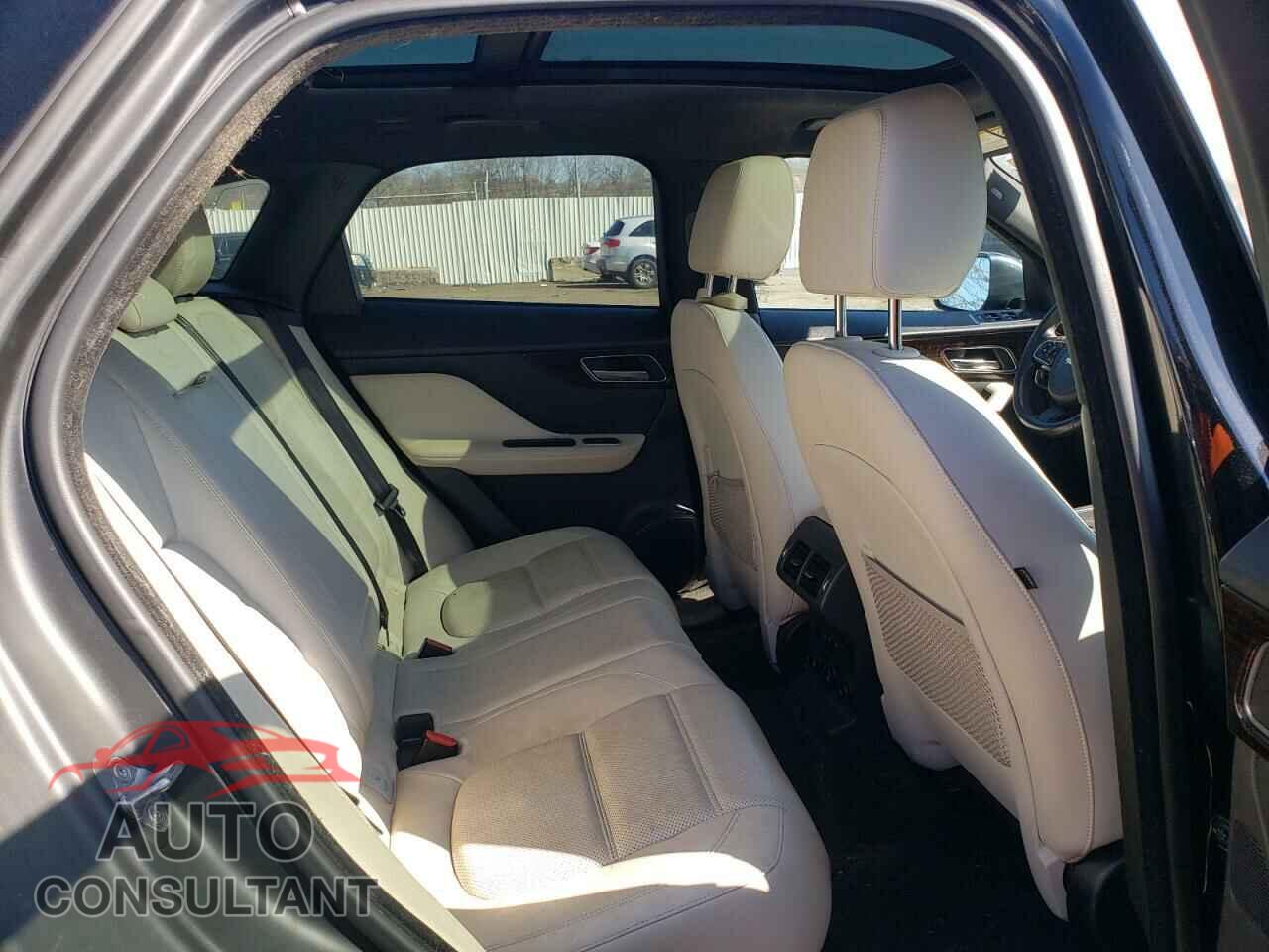 JAGUAR F-PACE 2017 - SADCK2BV3HA496143