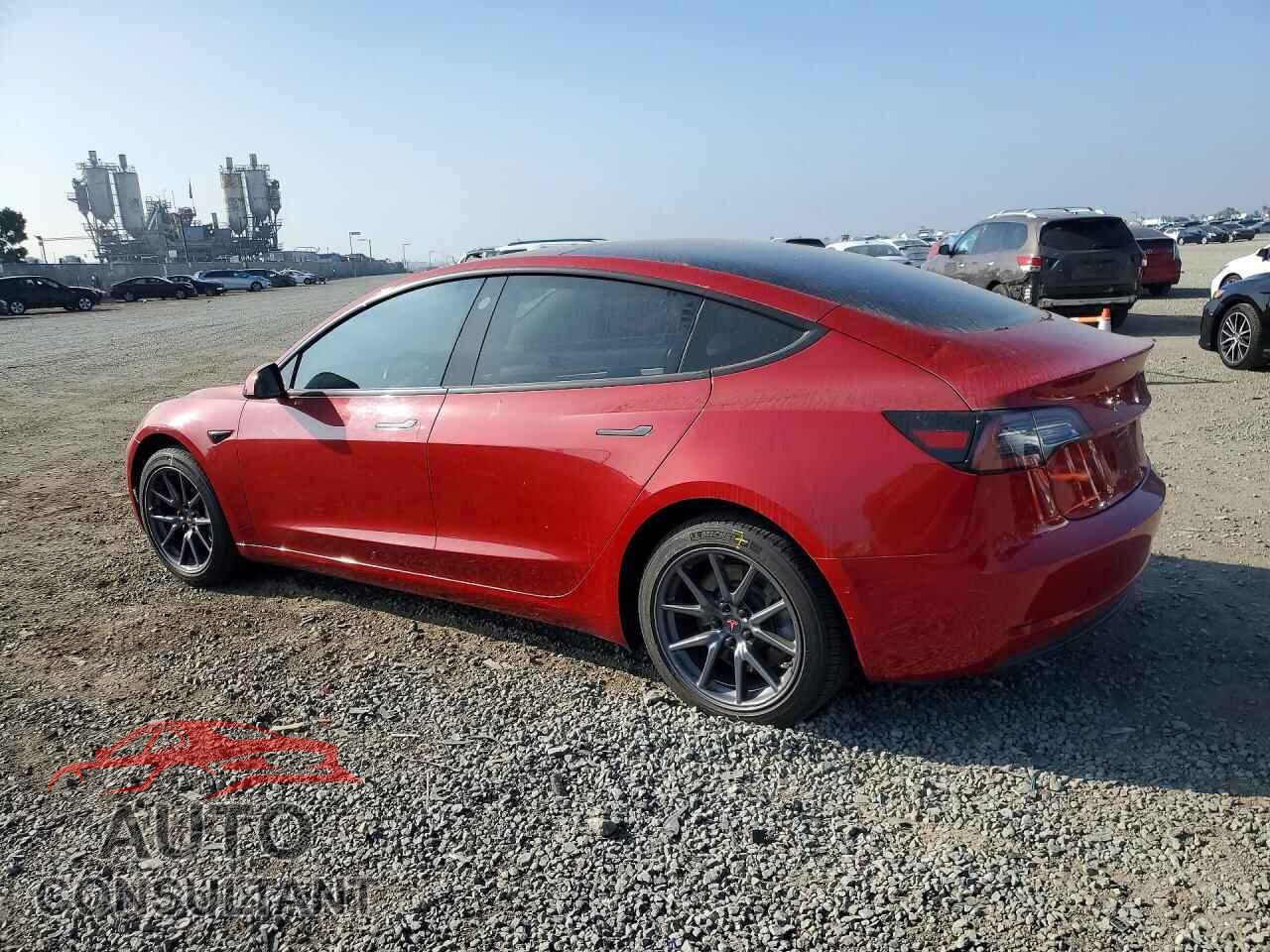 TESLA MODEL 3 2018 - 5YJ3E1EB9JF099676