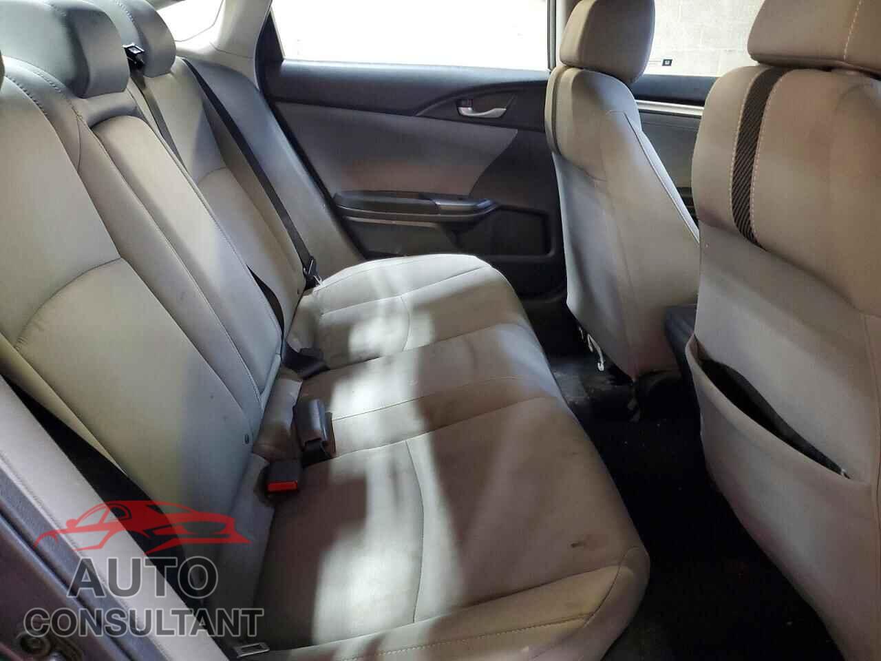HONDA CIVIC 2017 - 19XFC2F76HE208825