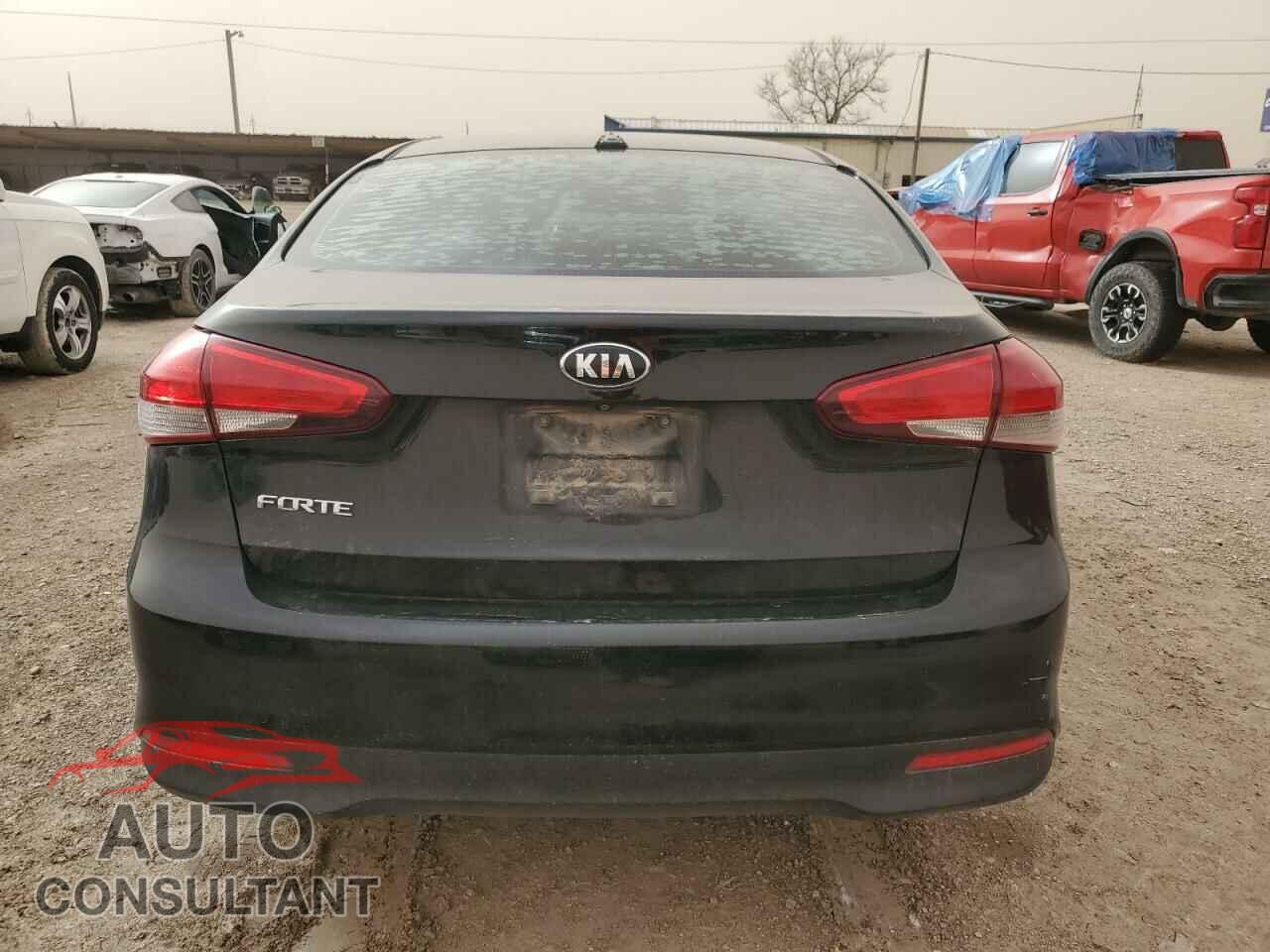 KIA FORTE 2018 - 3KPFL4A76JE220126