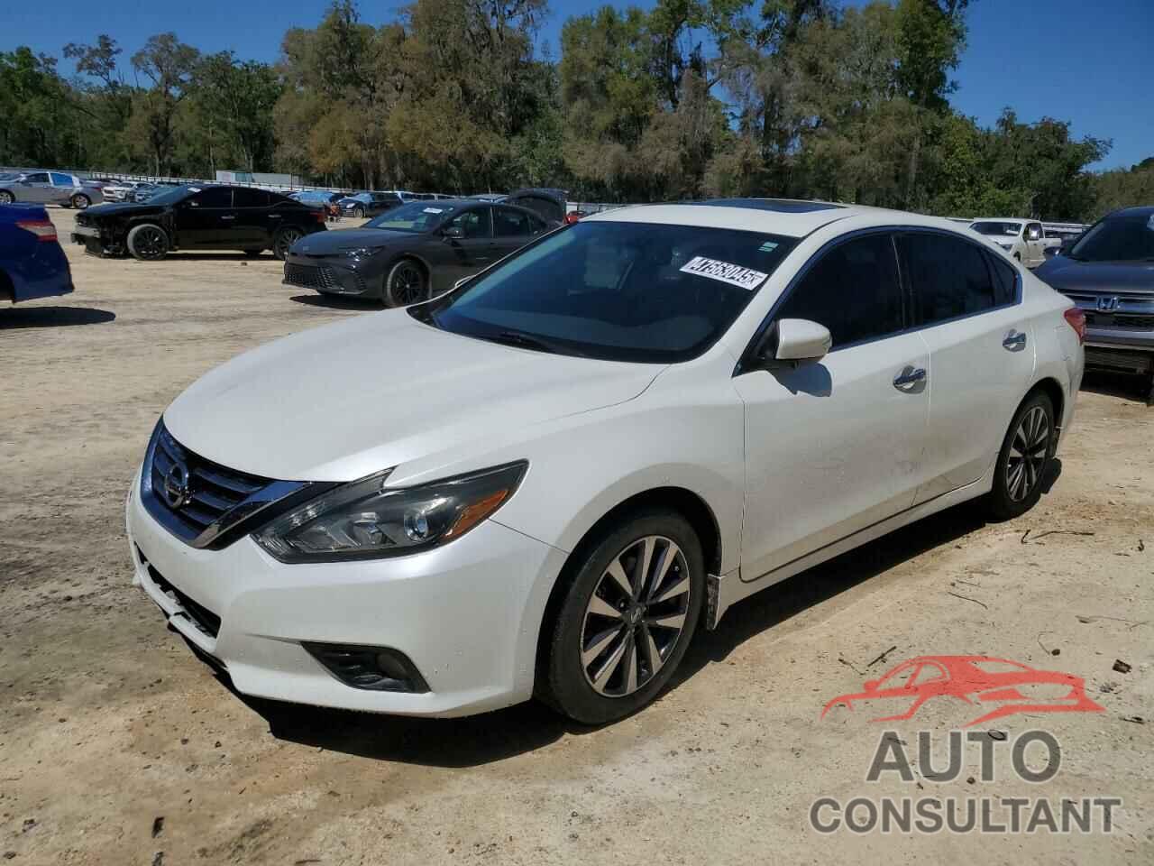 NISSAN ALTIMA 2017 - 1N4AL3AP5HC295363