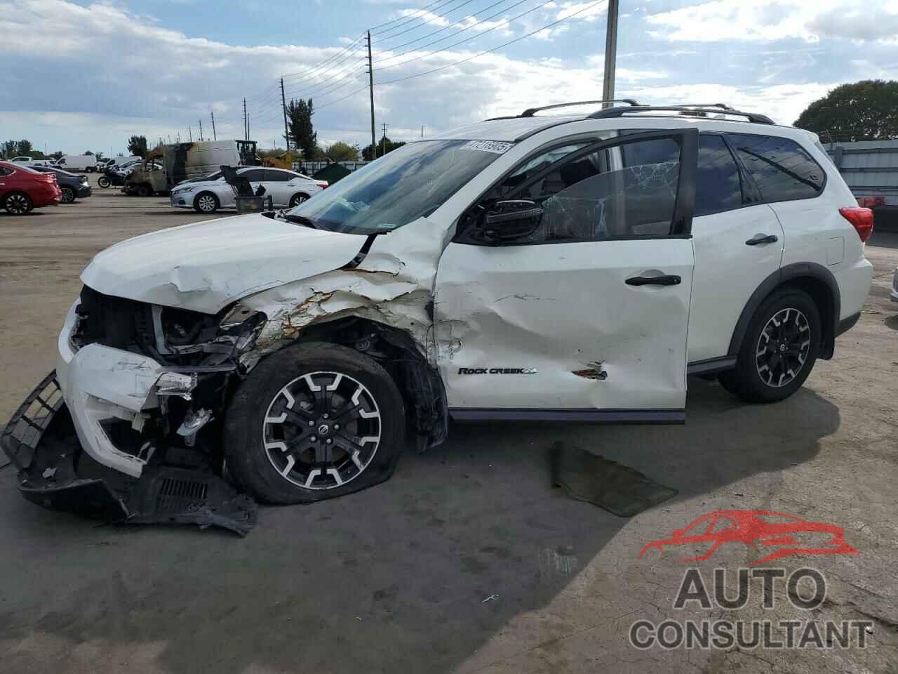NISSAN PATHFINDER 2019 - 5N1DR2MN8KC648174