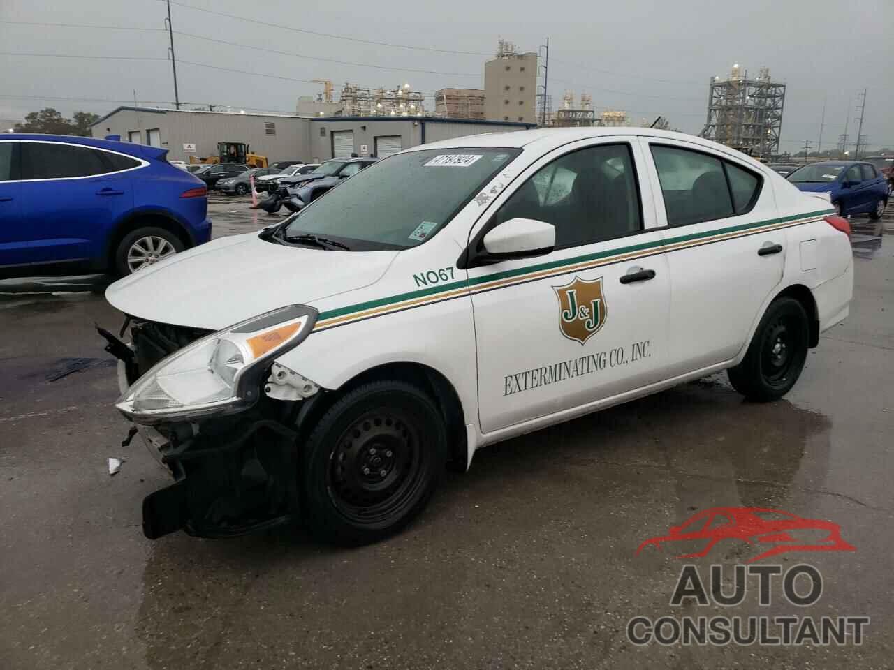 NISSAN VERSA 2017 - 3N1CN7AP7HL874639