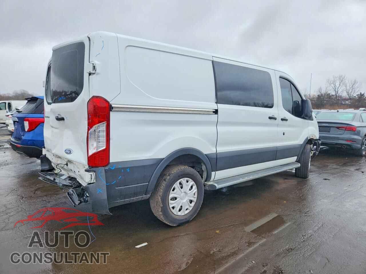 FORD TRANSIT 2019 - 1FTYR1YM7KKB35019
