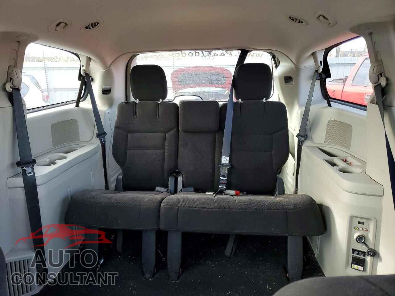 DODGE CARAVAN 2015 - 2C4RDGCG6FR509621