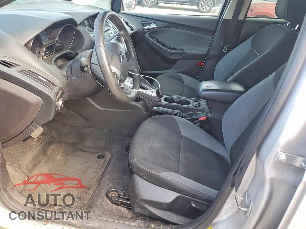 FORD FOCUS 2014 - 1FADP3K28EL248053
