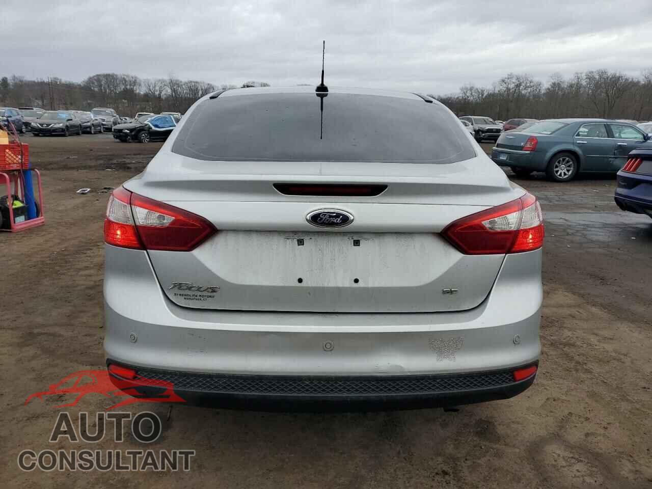 FORD FOCUS 2013 - 1FADP3F27DL358651