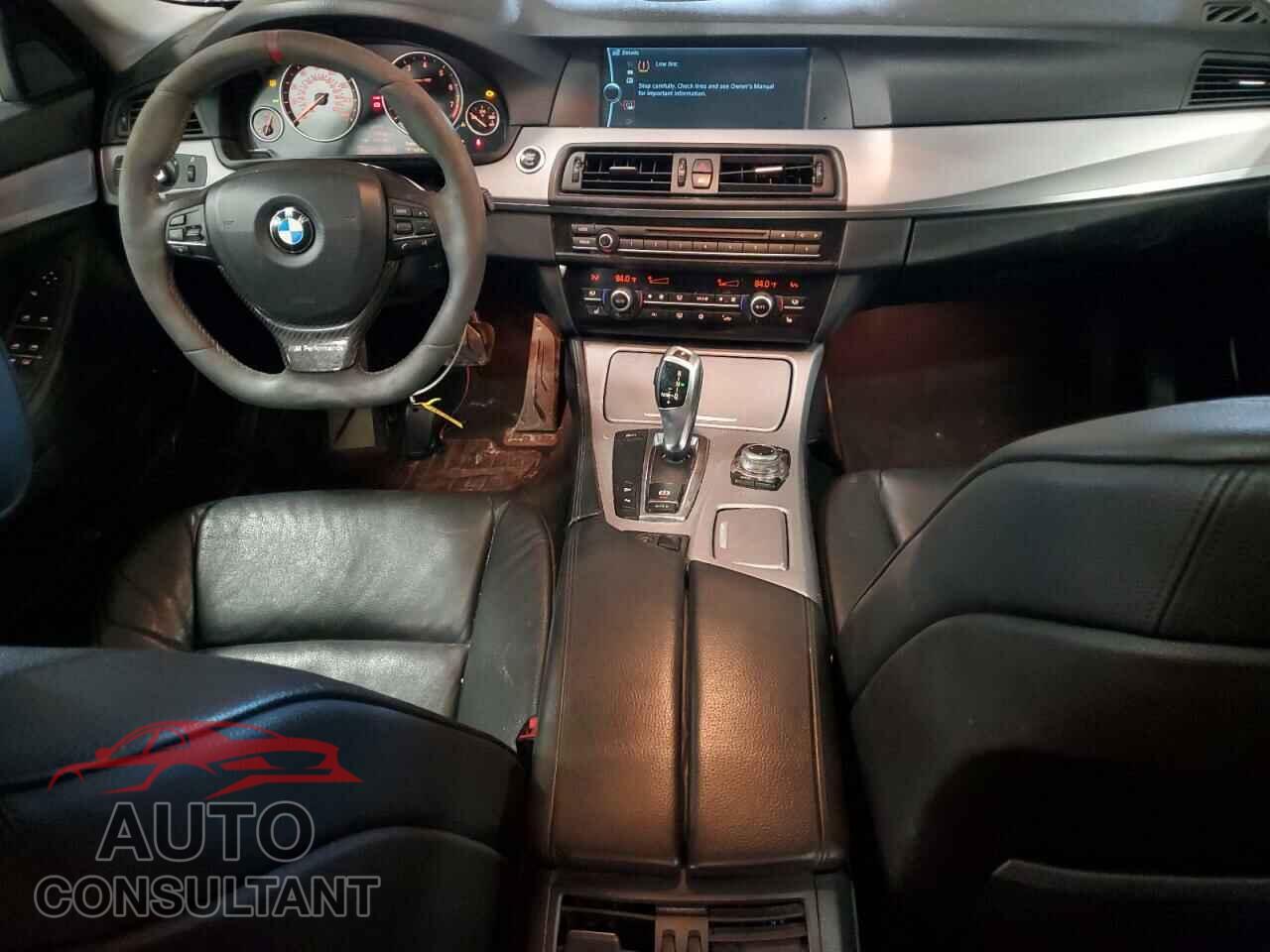 BMW 5 SERIES 2011 - WBAFU7C52BC878526