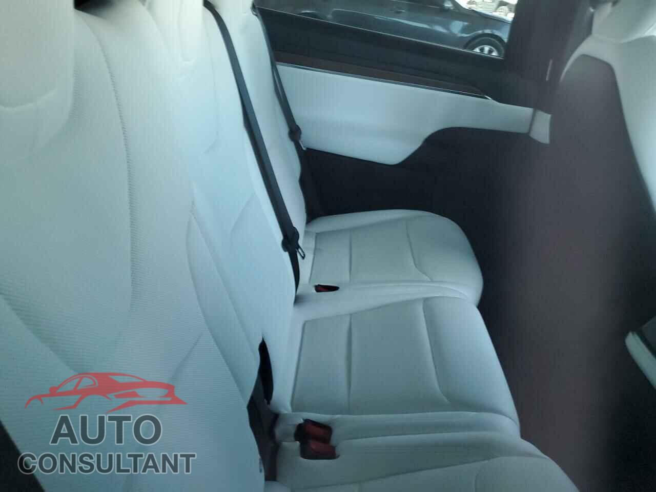 TESLA MODEL X 2023 - 7SAXCDE58PF403708
