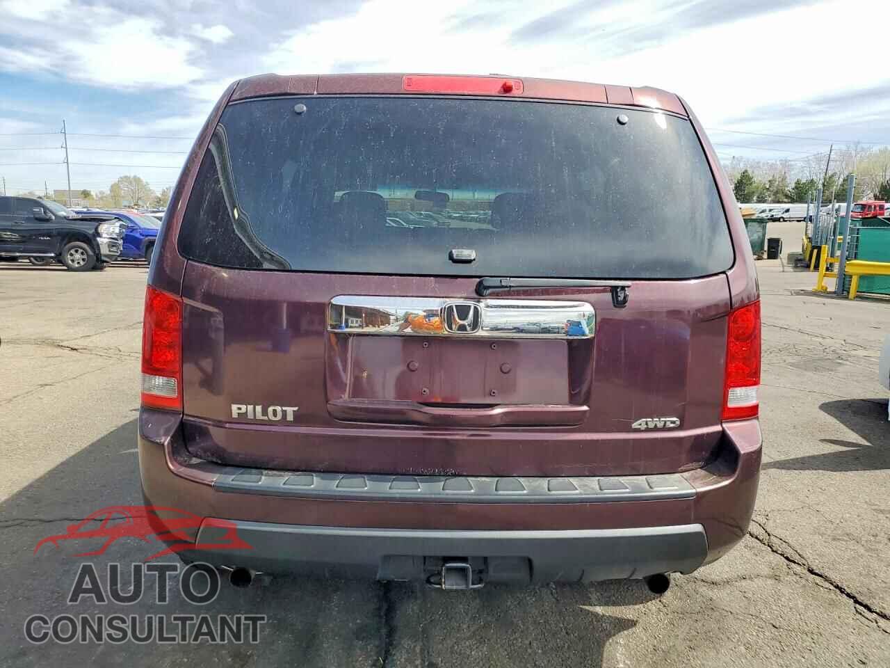 HONDA PILOT 2011 - 5FNYF4H23BB012386