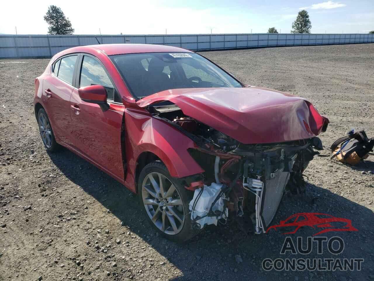 MAZDA 3 2018 - 3MZBN1L37JM172026