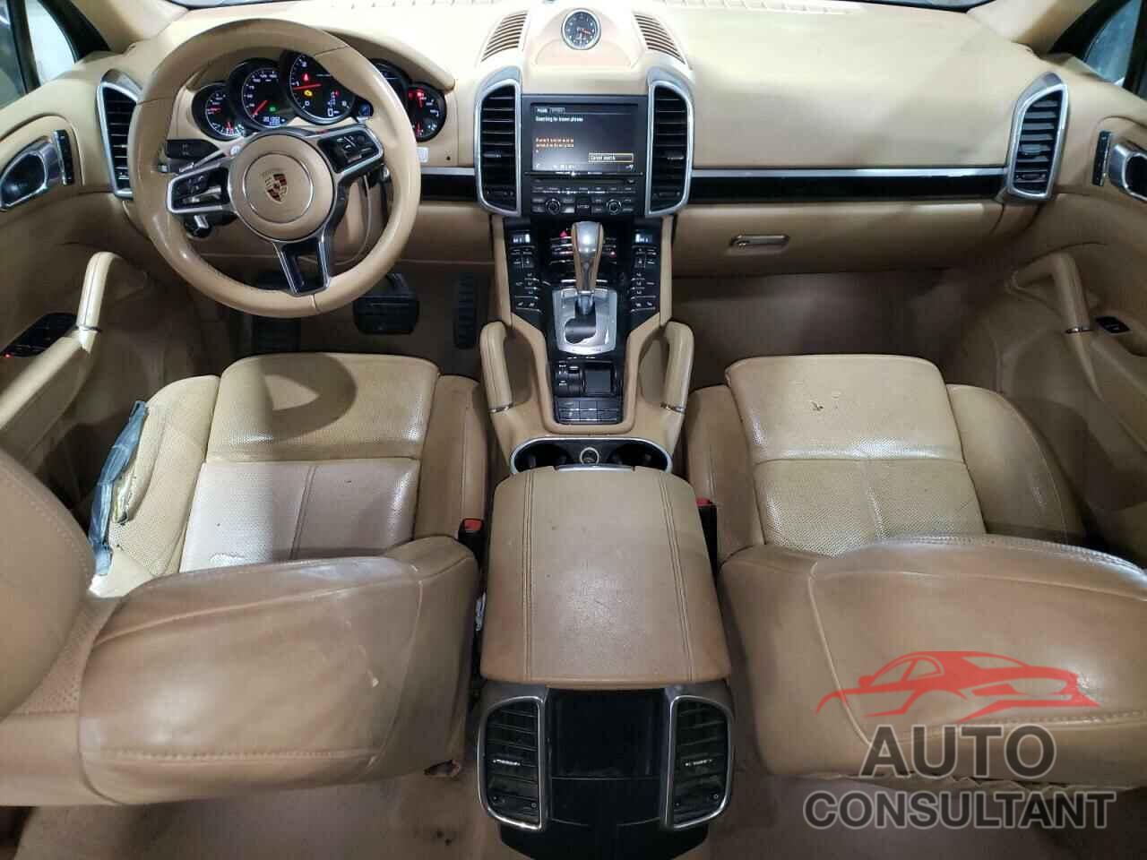 PORSCHE CAYENNE 2016 - WP1AF2A28GKA42475